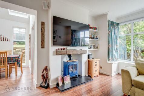 112RinginglowRoad(Interior)(13of45).jpg