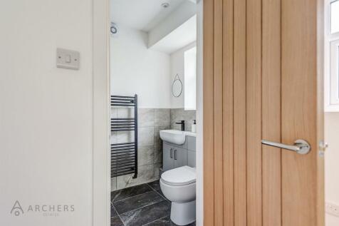 112RinginglowRoad(Interior)(27of45).jpg