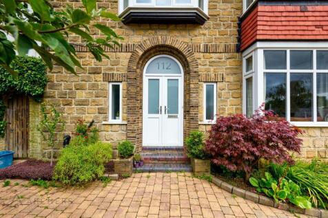 112RinginglowRoad(Exterior)(3of12).jpg