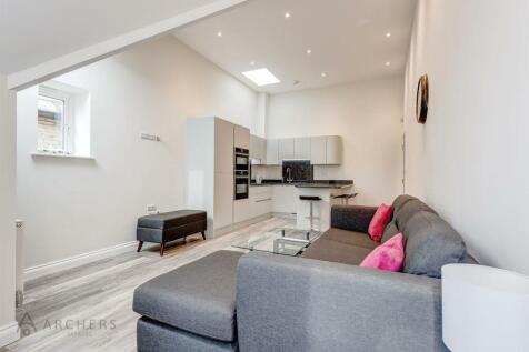 Apt.15BeauchiefGrove(Interior)(9of23).jpg