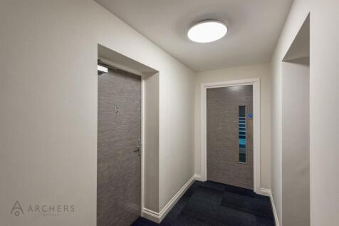 Apt.15BeauchiefGrove(Exterior)(16of16).jpg