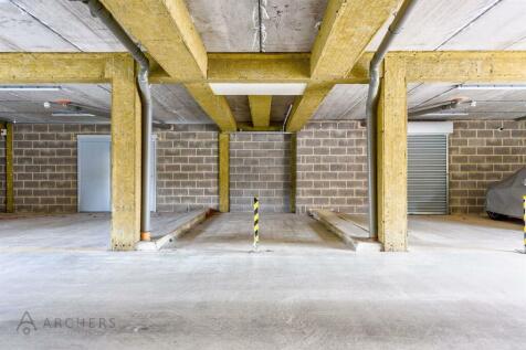 Apt.15BeauchiefGrove(Exterior)(11of16).jpg