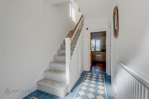 74aRigsteadCrescent(Interior)(11of27).jpg