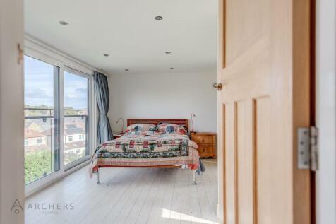 74aRigsteadCrescent(Interior)(20of27).jpg