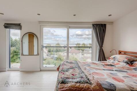 74aRigsteadCrescent(Interior)(24of27).jpg