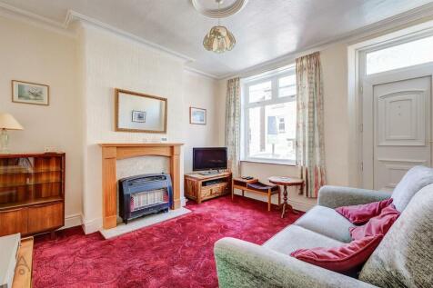 13ThrushStreet(Interior)(1of17).jpg