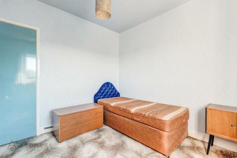 13ThrushStreet(Interior)(14of17).jpg