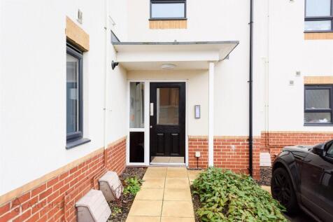6ParksideWay(Exterior)(3of3).jpg