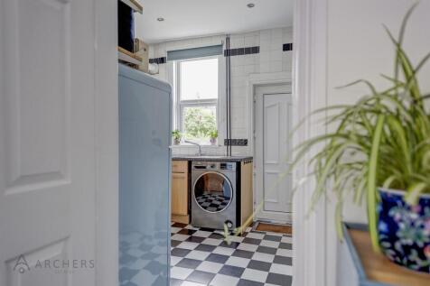 16LoxleyViewRoad(Interior)-6.jpg