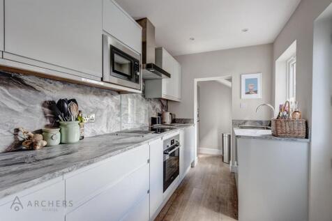 144OaklandRoad(Interior)(8of29).jpg