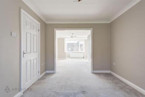 19WinchesterRoad(Interior)(6of26).jpg