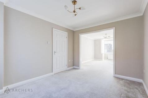 19WinchesterRoad(Interior)(7of26).jpg