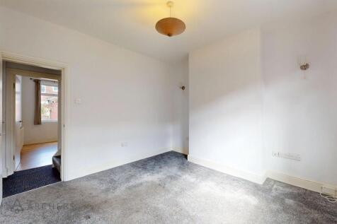 36PlymouthRoad(Interior)(2of15).jpg