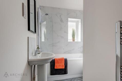 108CobdenViewRoad(InteriorStaged)-28.jpg