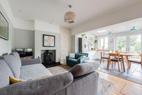5ToftwoodAve(Interior)(1of41).jpg