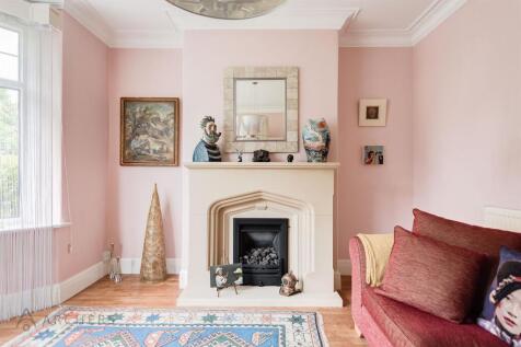 703ManchesterRoad(Interior)(5of35).jpg