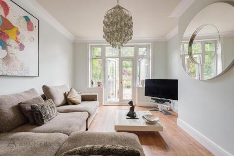 703ManchesterRoad(Interior)(9of35).jpg