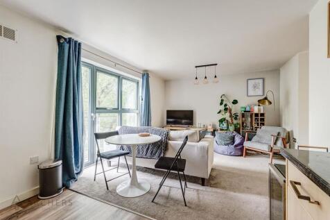 11CornishHouse(Interior)(4of17).jpg