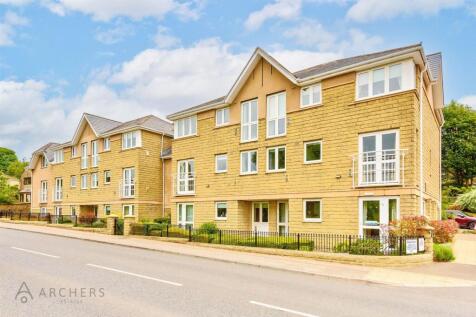 8KingsCourt(Exterior)(1of6).jpg