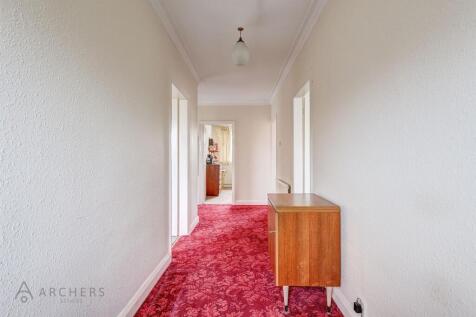 1BarnfieldAve(Interior)(1of17).jpg