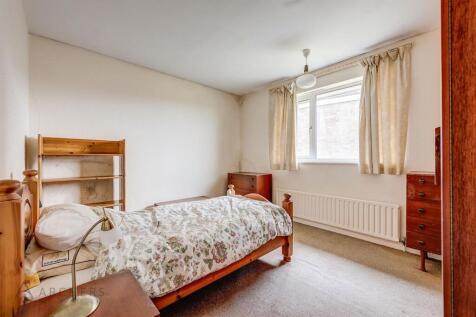1BarnfieldAve(Interior)(13of17).jpg