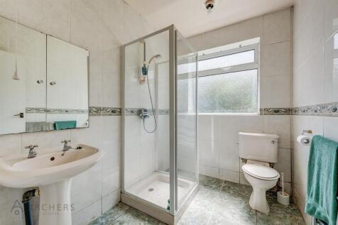 1BarnfieldAve(Interior)(17of17).jpg