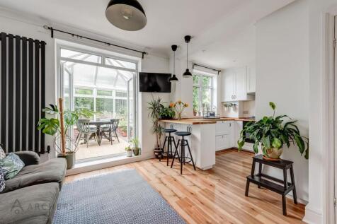 50CardonessDrive(Interior)-8.jpg