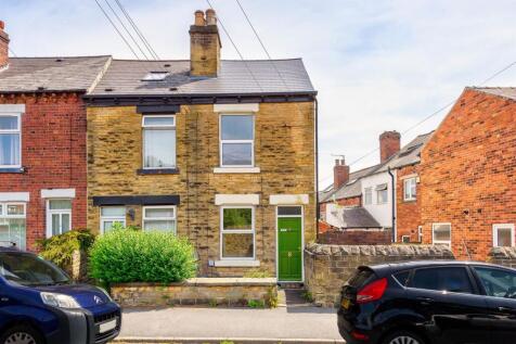 8PickmereRoad(Exterior)-1.jpg