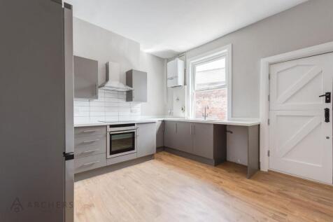8PickmereRoad(Interior)-1.jpg