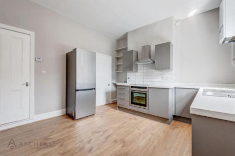 8PickmereRoad(Interior)-3.jpg