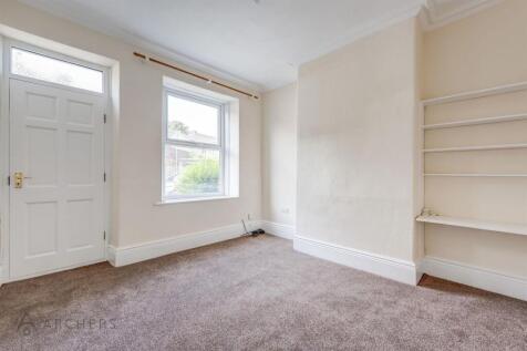 8PickmereRoad(Interior)-5.jpg