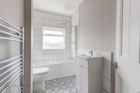 8PickmereRoad(Interior)-8.jpg