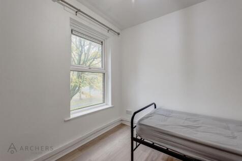 109WestminsterAvenue(Interior)(18of21).jpg