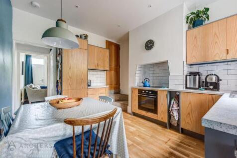 105FreedomRoad(Interior)-9.jpg
