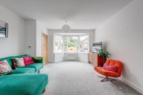 10aFairbarnRoad(Interior)-3.jpg