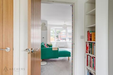 10aFairbarnRoad(Interior)-14.jpg