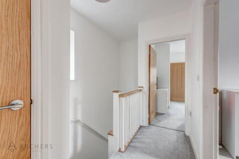 10aFairbarnRoad(Interior)-18.jpg