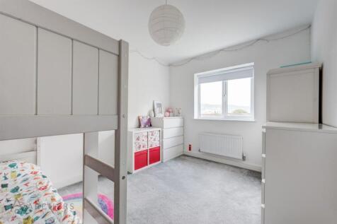 10aFairbarnRoad(Interior)-29.jpg