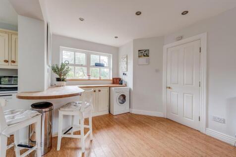 1OakholmeMews(Interior)-6.jpg