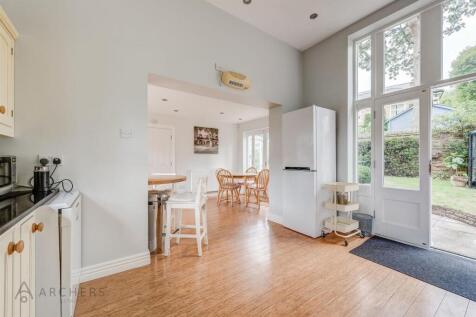 1OakholmeMews(Interior)-9.jpg