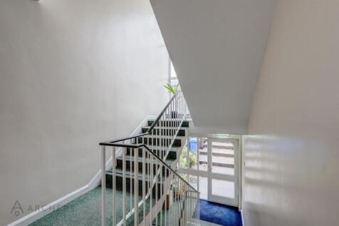 Flat3,16MoorbankRoad(Interior)(26of26).jpg