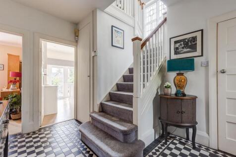 11ChorleyDrive(Interior)-1.jpg