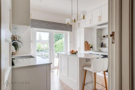 11ChorleyDrive(Interior)-2.jpg