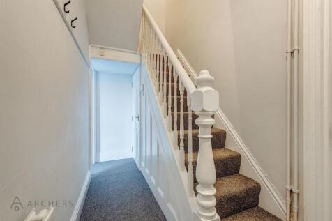 120SouthViewRoad(Interior)-9.jpg
