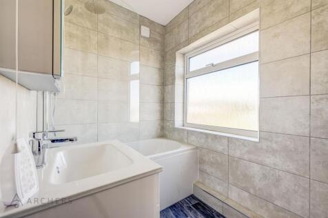 74SandygateRoad(Interior)-22.jpg