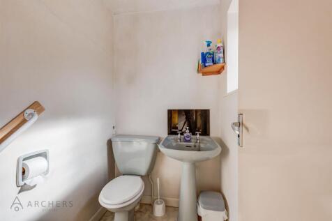 14DenBankClose(Interior)-25.jpg