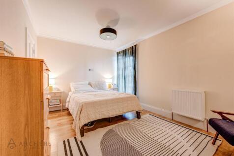 BroomgroveMews(Interior)-13.jpg