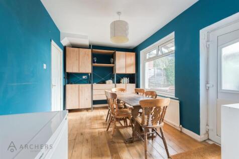 235WalkleyBankRoad(Interior)-13.jpg