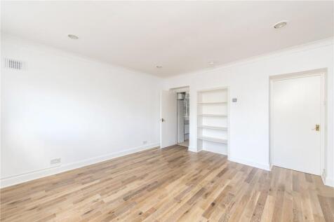 Reception/Bedroom