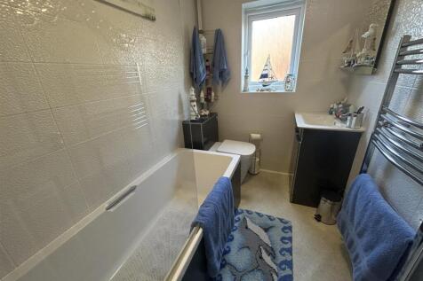 BATHROOM &amp; WC